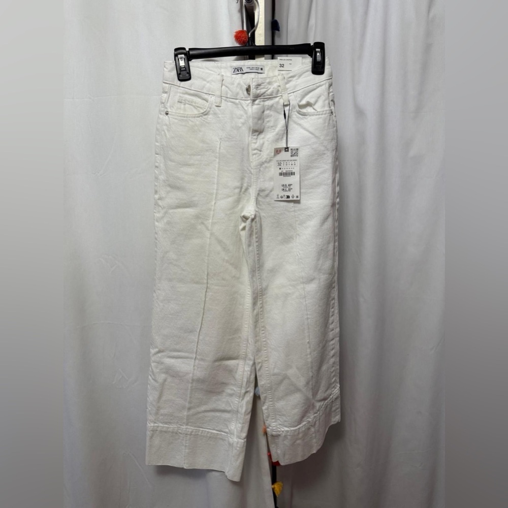 Zara Cropped Wide White Jeans